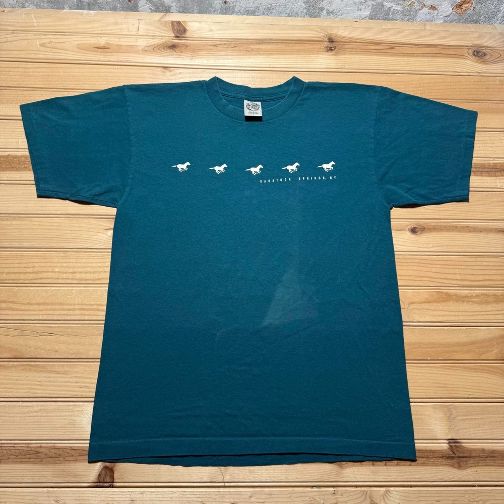 Vintage 90s Saratoga Springs New York Running Horses Graphic T-Shirt USA - Large