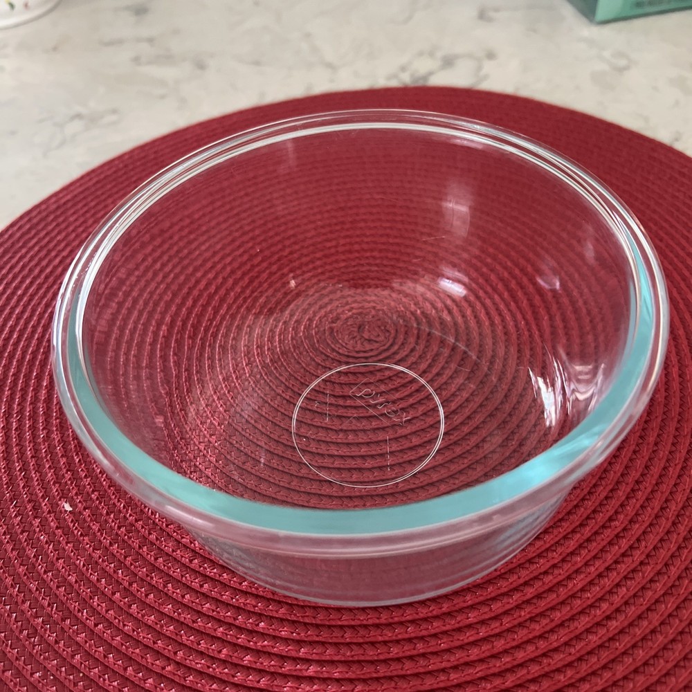 Pyrex #7201 Clear Glass 4-Cup 1 Qt Food Storage Bowl Made in USA