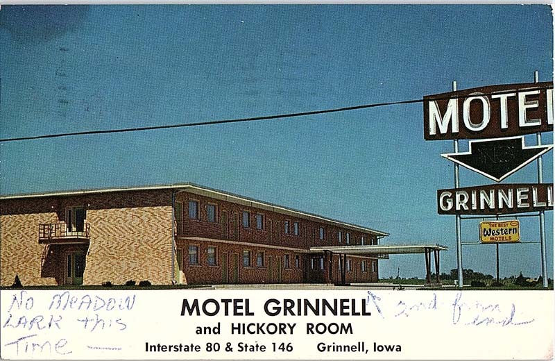Postcard MOTEL SCENE Grinnell Iowa IA m/09 AJ0134