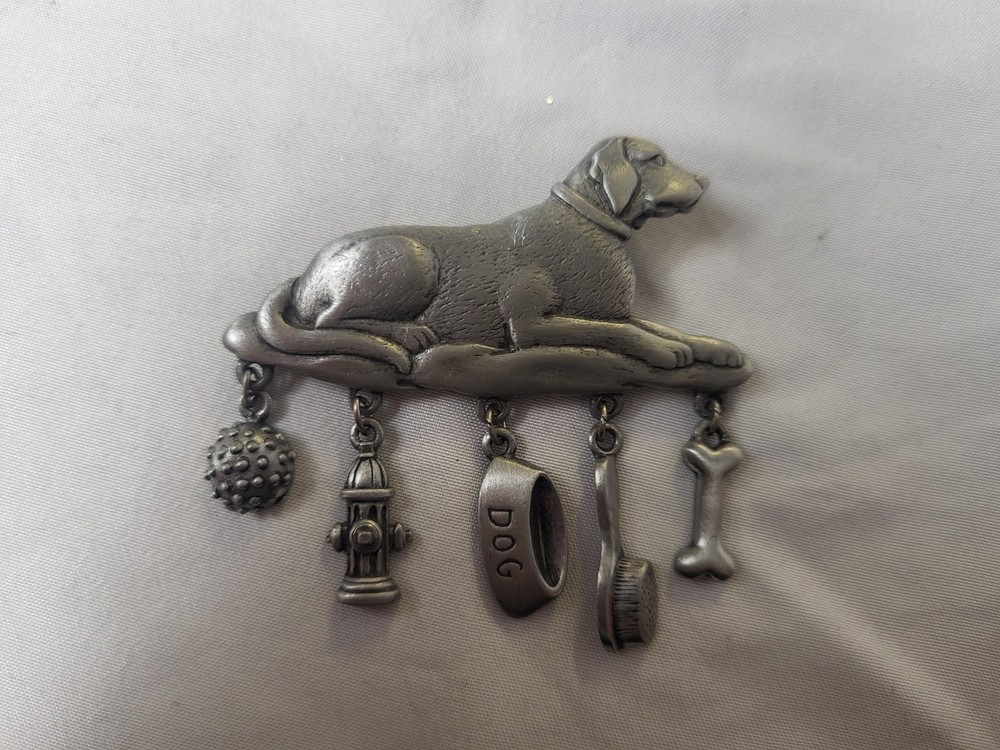 Vintage JJ Jonette Jewelry Pewter Dog Brooch with 5 Dangle Charms Labrador