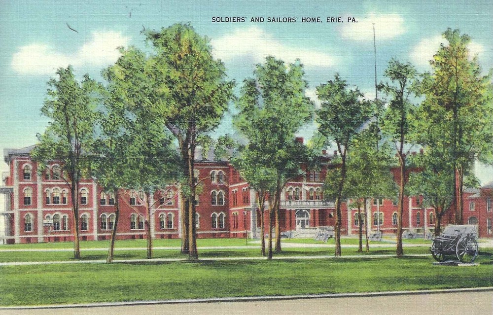 c1940s Erie Pennsylvania ~ Soldiers' and Sailors' Home ~  Linen Postcard UNP