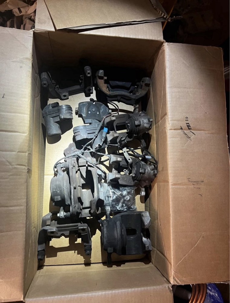 2020 + BMW G20 Brake Caliper & Rotor Set 330i 330i xDrive M Sport