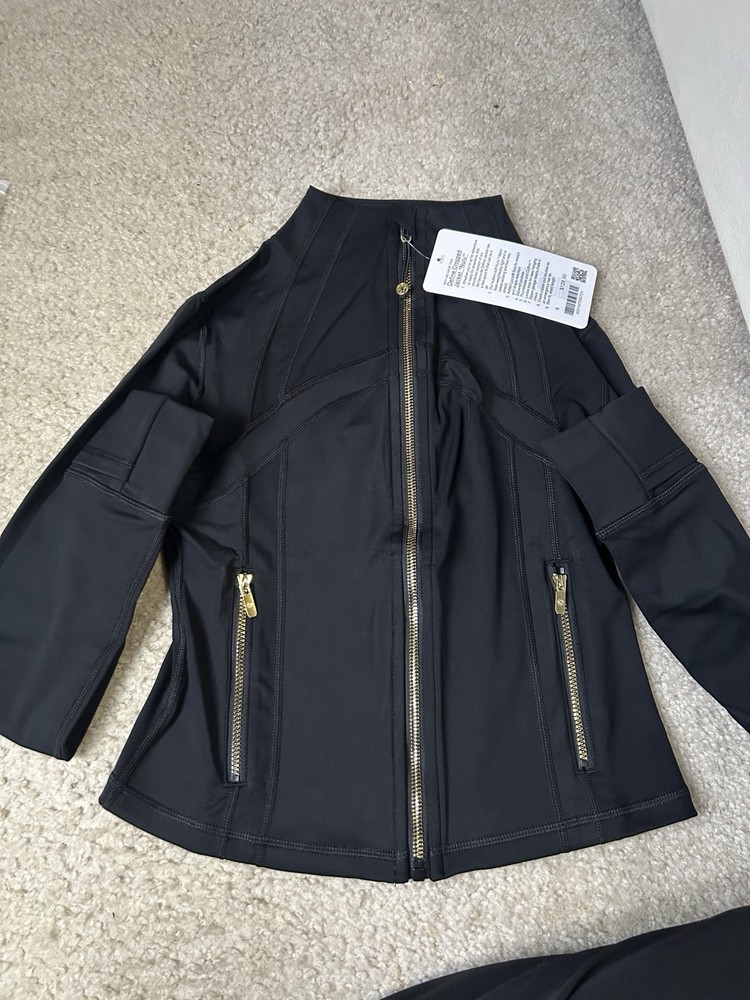 Lululemon Define Jacket Black 6 Full Zip Zipped Pockets Slim Track