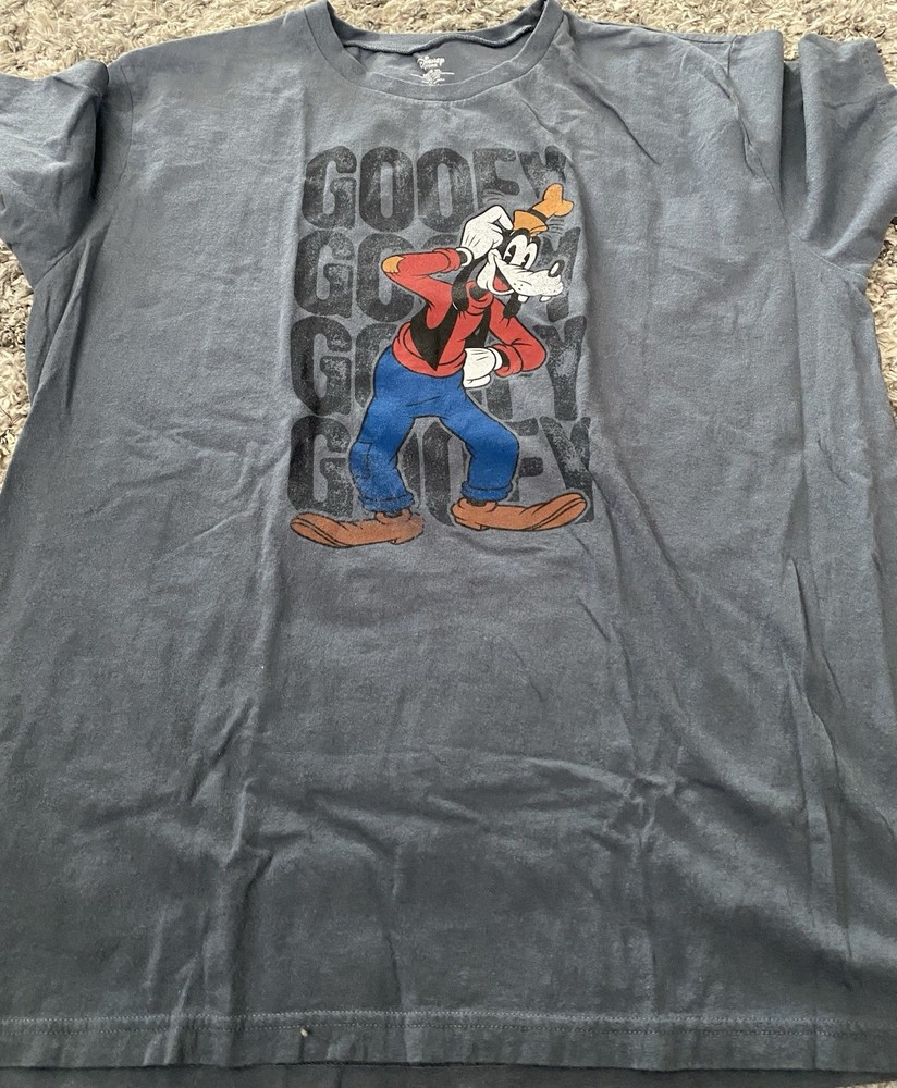 Disney Store Goofy Gray 100% Cotton T-Shirt XL Men's Adult Disney Franchise