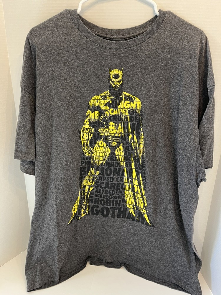 DC Comics Batman Gotham Men's Graphic Tee Charcoal Tshirt Size 2XL  (Read)
