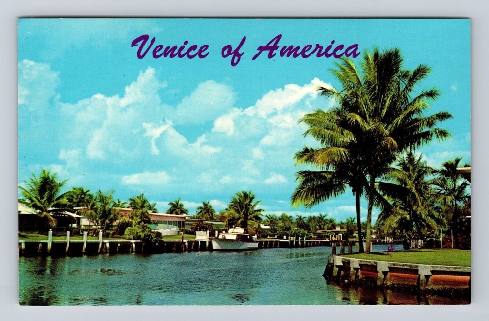 Fort Lauderdale FL-Florida, Homes On The Waterways, Vintage Souvenir Postcard