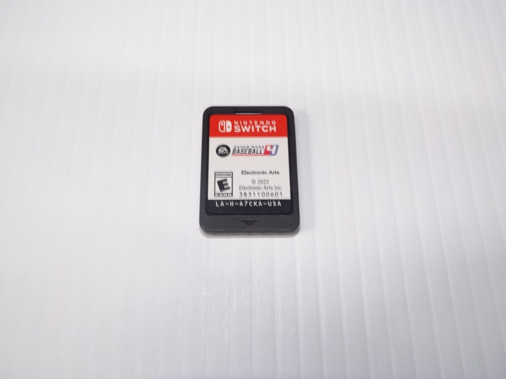 Super Mega Baseball 4   GAME ONLY - Nintendo Switch- FAST SHIPPING!  511a