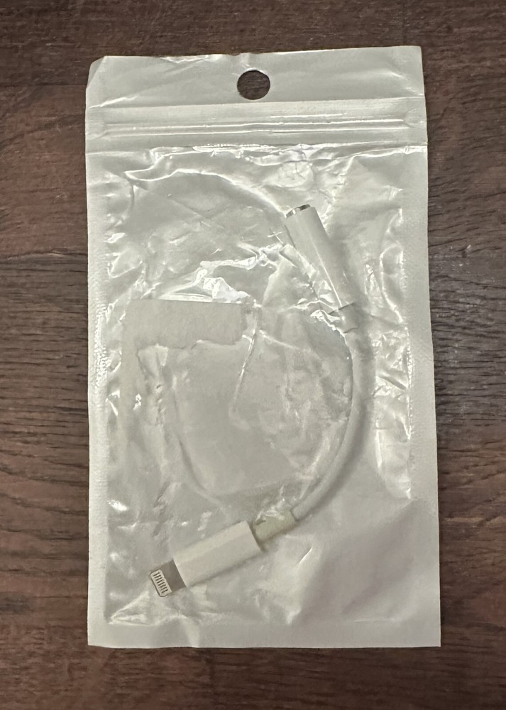 For iPhone Headphone Adapter Jack to 3.5mm Aux Cord Dongle Converter