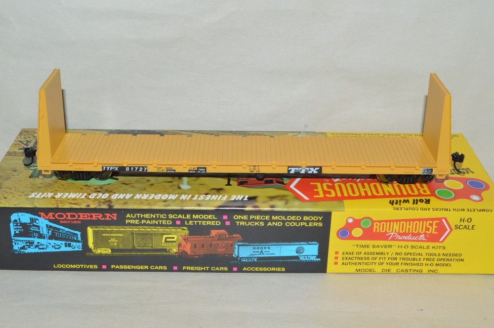 HO scale Roundhouse TTX Trailer Train 60' bulkhead flat car MW KD's