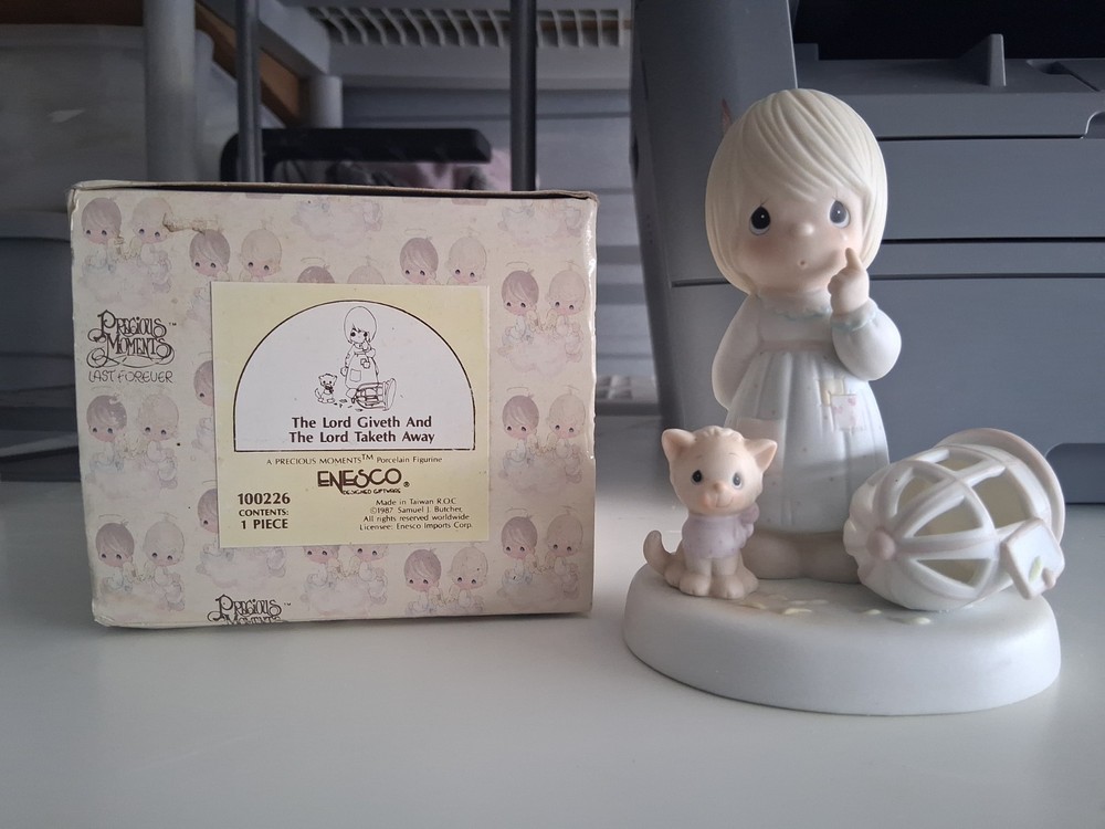Precious Moments 1987  THE LORD GIVETH AND THE LORD TAKETH AWAY 100226 Birdcage