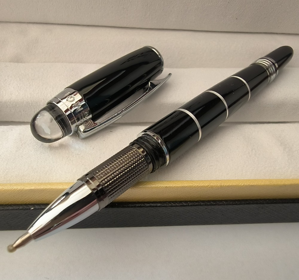 Deluxe Walker Series Black Color 0.7mm Rollerball Pen No Box #12
