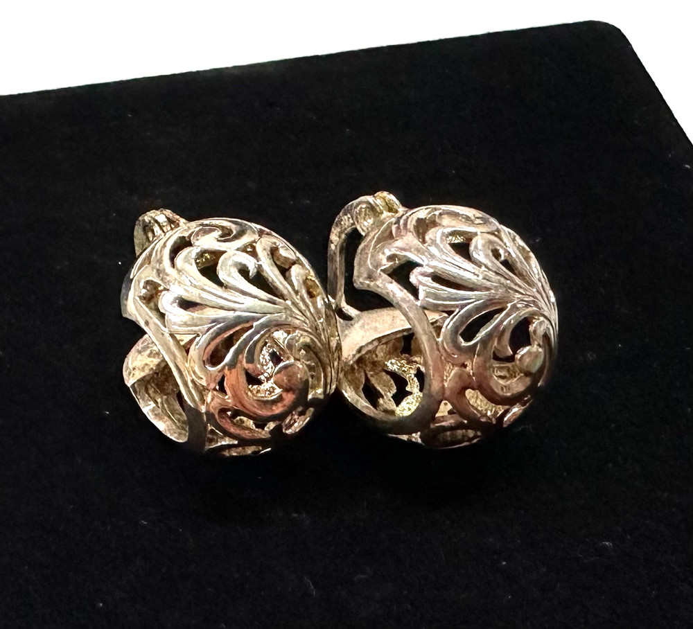 Vintage Floral Tiny Hoop Earrings MARKED 925 Sterling Silver Jewelry Lot H