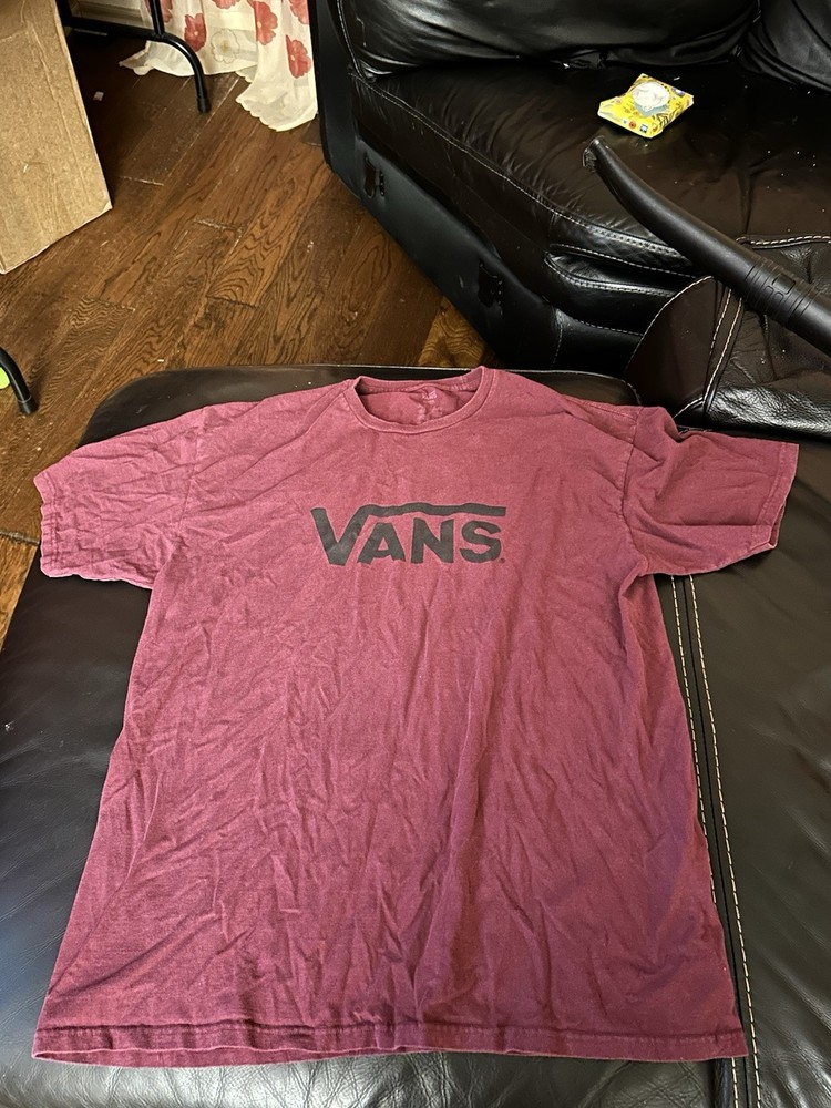 Vans Men Shirt XL Red Short Sleeve Solid Crew Neck Tee Classic Fit Maroon Cotton