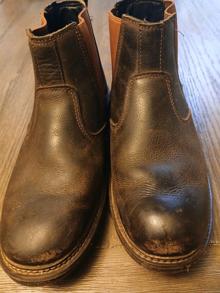 Timberland Earthkeepers men's boots size 9.5 rugged outdoor footwear