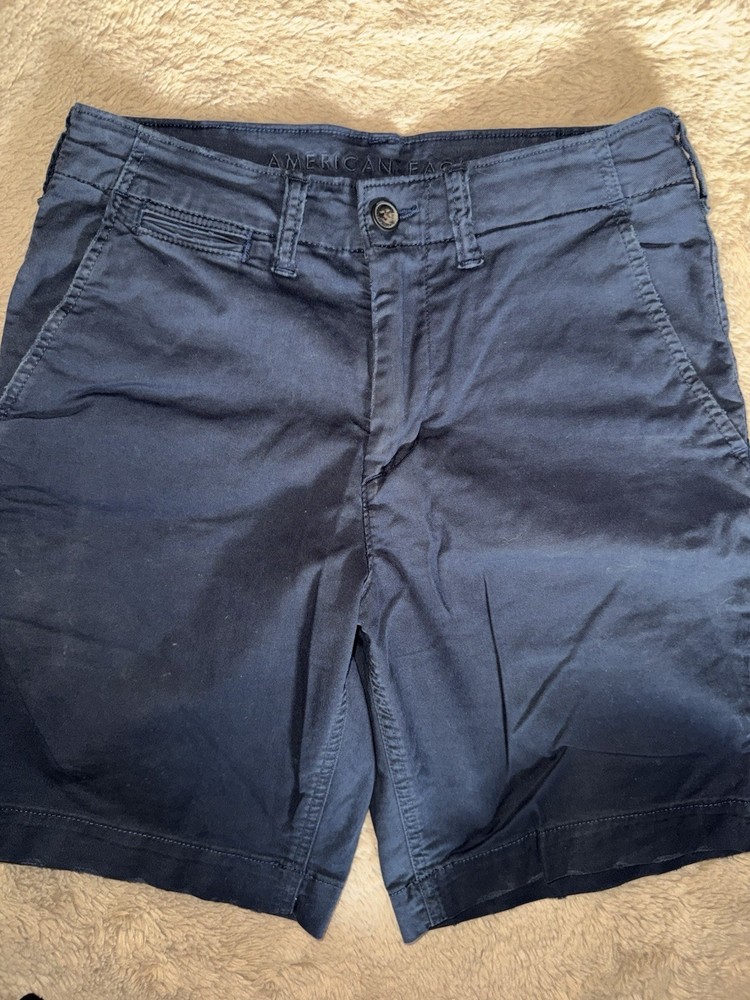 American Eagle Outfitters Men's Navy Blue Chino Shorts Stretch Button Closure 28