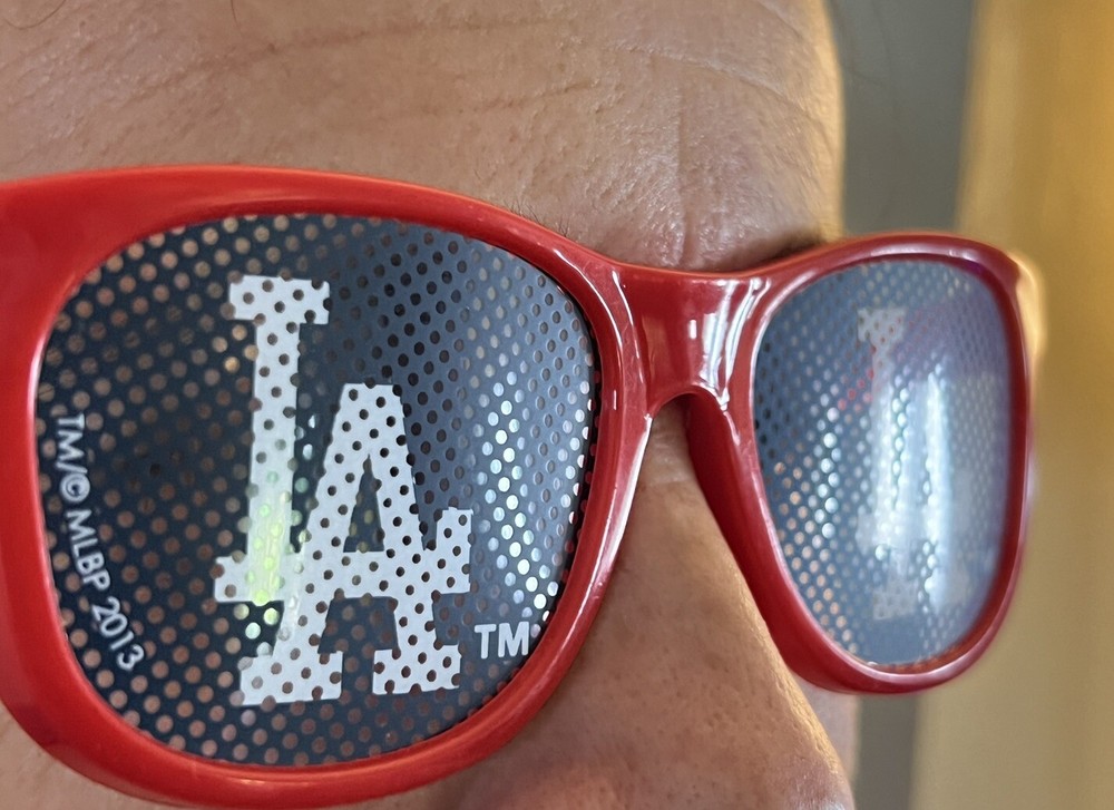 LOS ANGELES DODGERS Baseball SUNGLASSES Party Gift Fan Gear Champ Collectible R