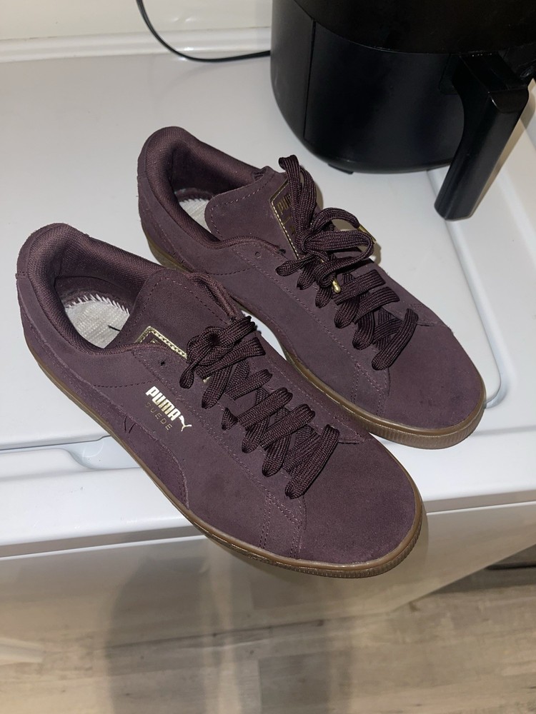 PUMA Suede Brown Lace Up Women’s Sneakers Size 10 Logo Accent Casual