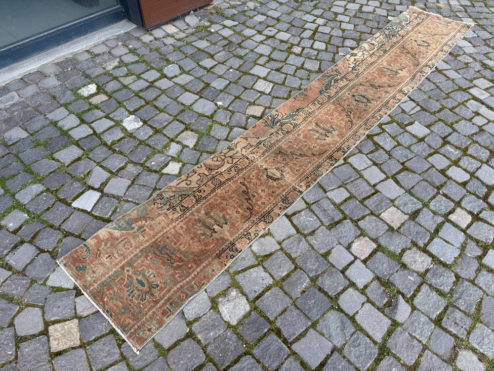 Turkish rug, Runner rug, Vintage rug, Handmade, Corridor, Wool | 1,6 x 10,2 ft