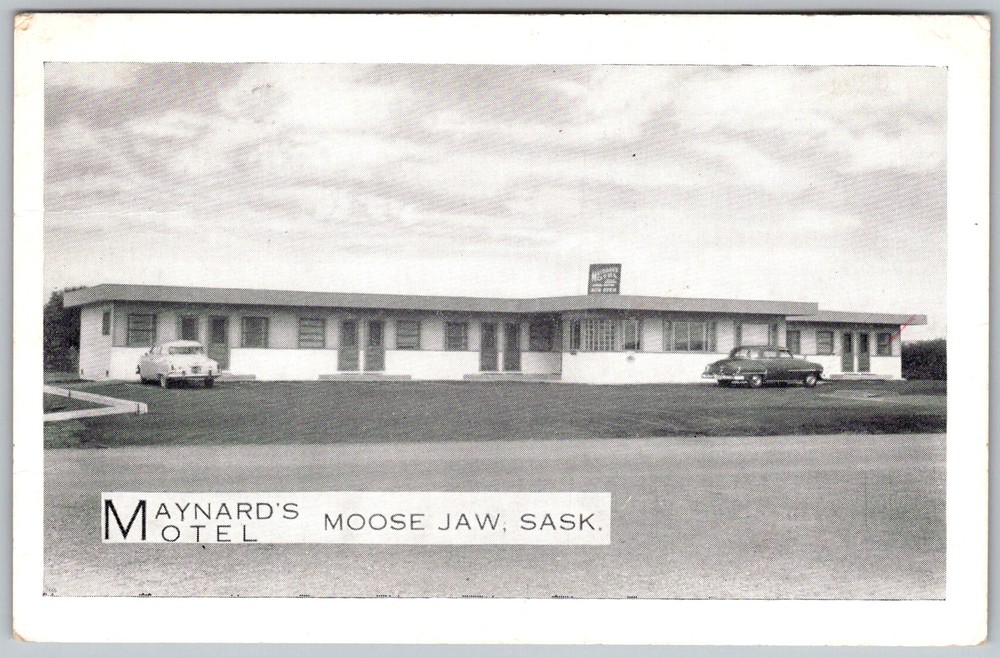 Vtg Postcard Maynard's Motel Motor Moose Jaw, Saskatchewan, CA 1950s
