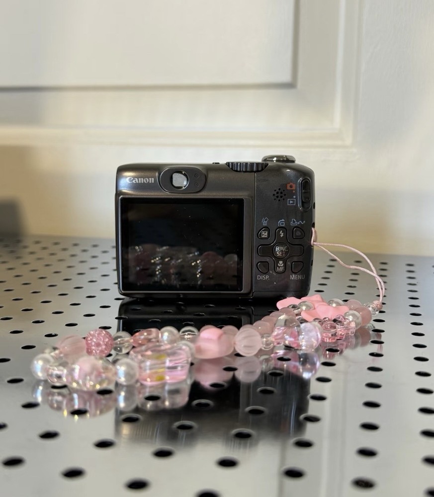Canon PowerShot A590 IS Digital Camera Tested & Working.