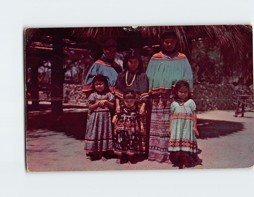 Postcard Seminole Native American Squaws in Florida USA