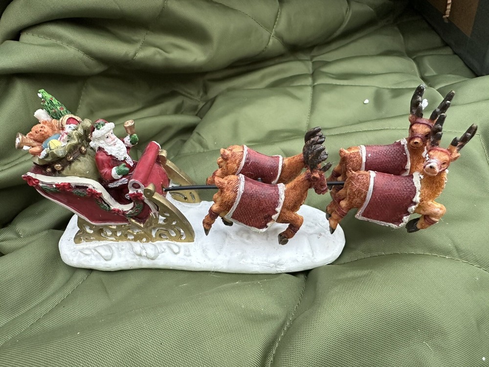 Holiday Time Santa with Reindeer Christmas Decor, Holiday Colorful Piece Reboxed