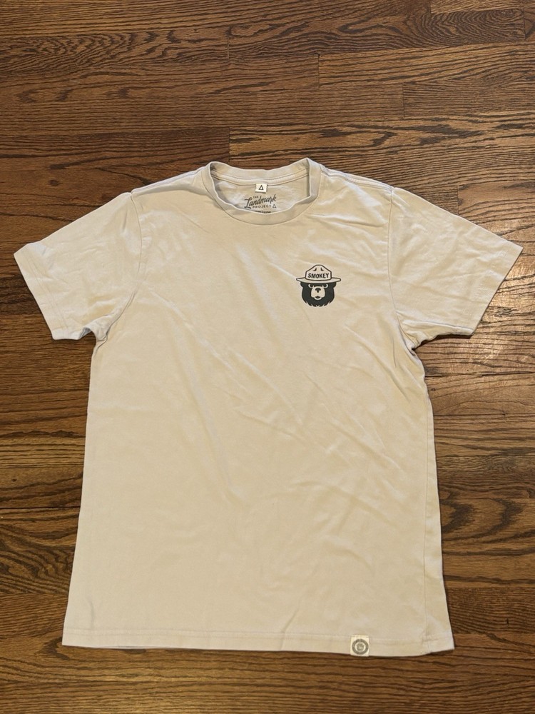 The Landmark Project T-Shirt Gray Men's Medium Bear A Forest Future Medium