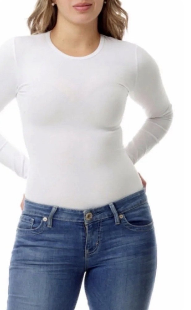 Women’s White Solid Crew Neck Long Sleeve Knit Pullover Slim Fit T-Shirt