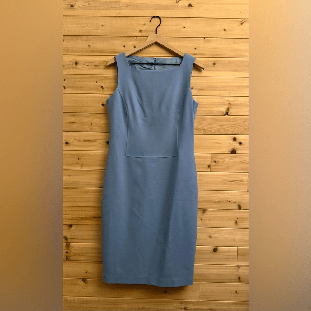 NWT Oscar De La Renta Size 8/M Wool Blend Sheath High Neck Knee Length Dress