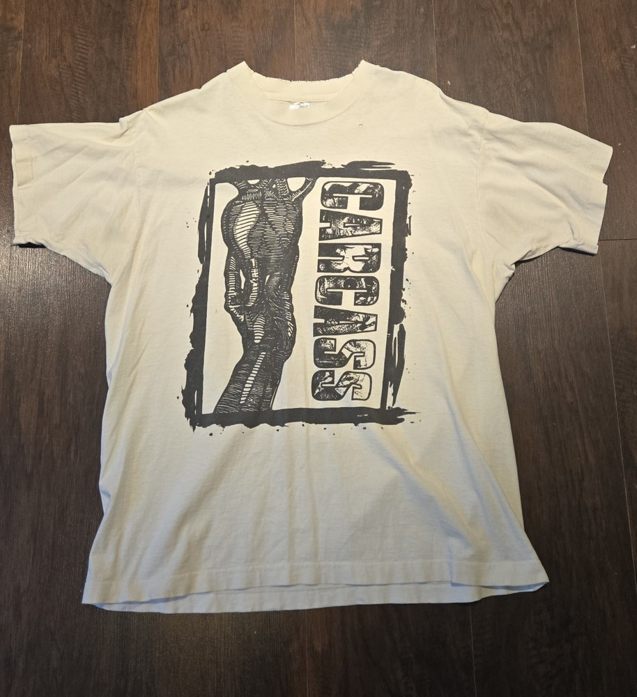 Fruit of the Loom Vintage XL White Carcass Heartwork Band Graphic Cotton T-Shirt