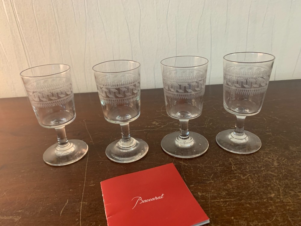 2 Antique Engraved Crystal Wine Glasses From Baccarat (Price Per Unit) Model 2