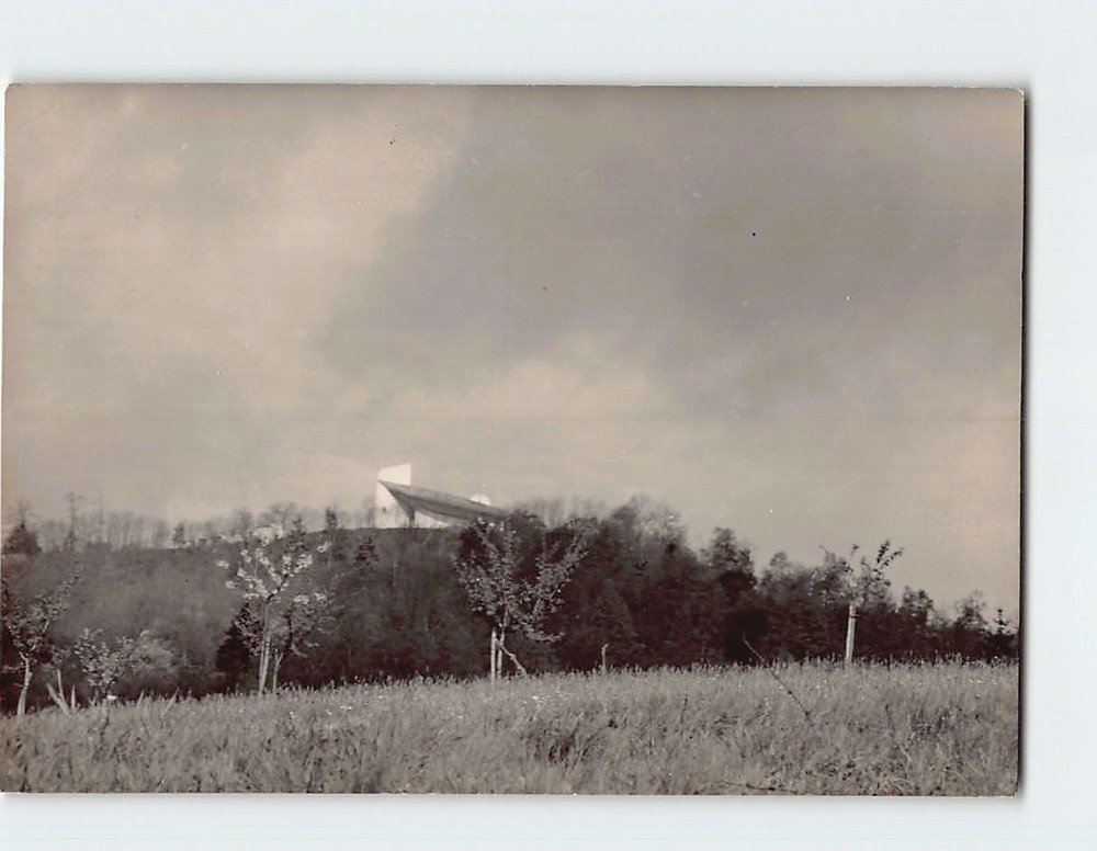 Postcard Chapelle de Notre Dame du Haut Ronchamp France