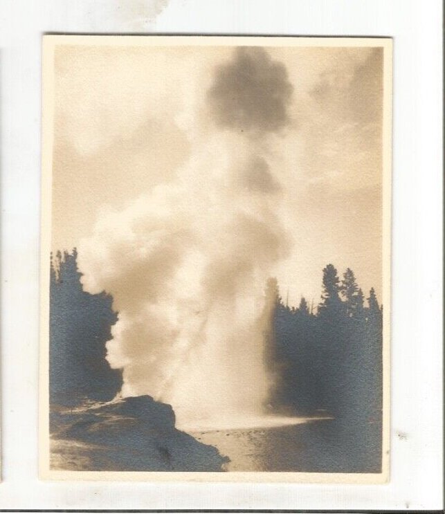 RP MONTANA YELLOWSTONE NATIONAL PARK REAL PHOTO  HAYNES PHOTO RIVERSIDE GEYSER
