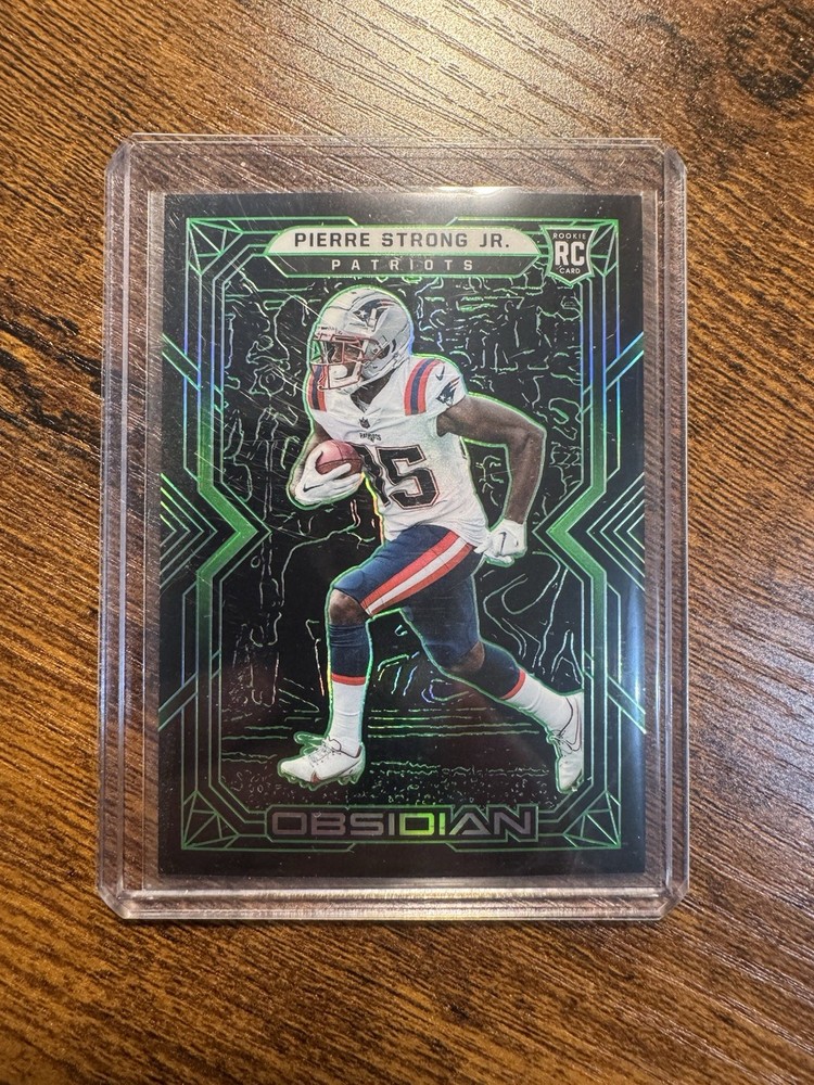 2022 Panini Obsidian - Pierre Strong Jr. #138 Electric Etch Green /50 (RC)