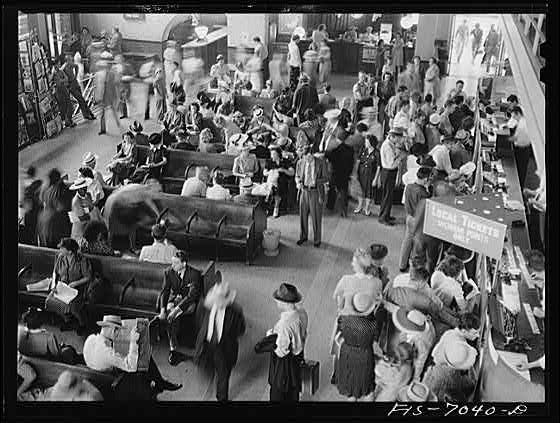Photo:Detroit Michigan Greyhound Bus Depot 1900s Waiting Room Travelers