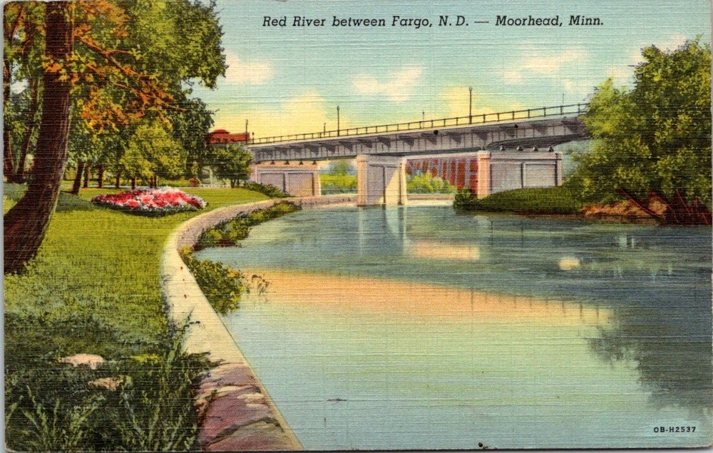 c1940s Red River Between Moorhead MN and Fargo North Dakota Vintage Postcard