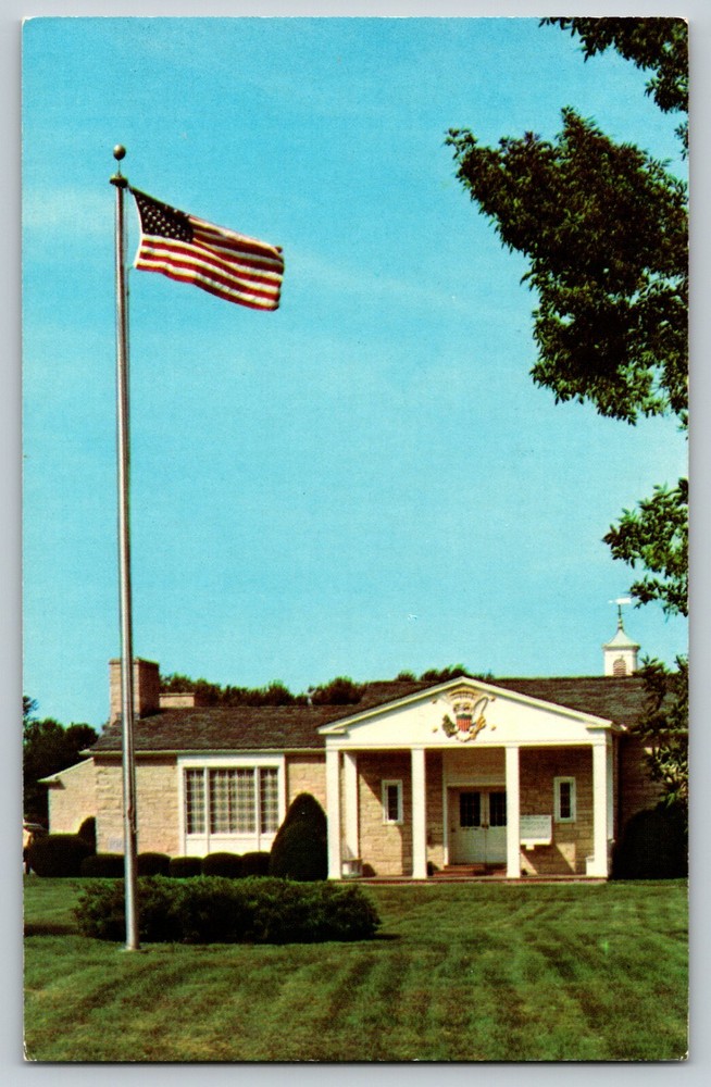 Postcard IA Herbert Hoover Presidential Library West Branch, Iowa