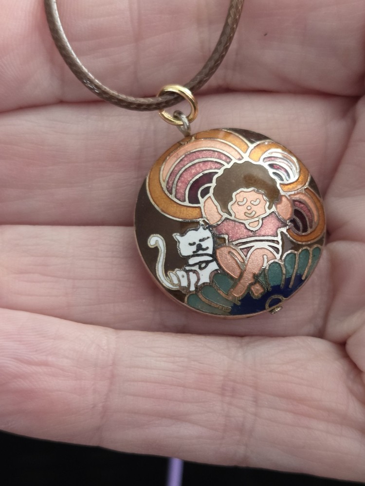 Vintage PUFFY CLOISONNE ENAMEL PENDANT Necklace Cat Child Double Sided