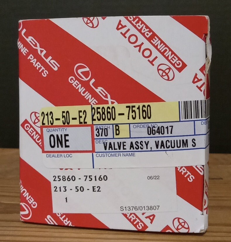 Toyota Genuine Parts 96-01 Tocoma/4Runner Vaccum Switch Valve 75160 Sealed NIB