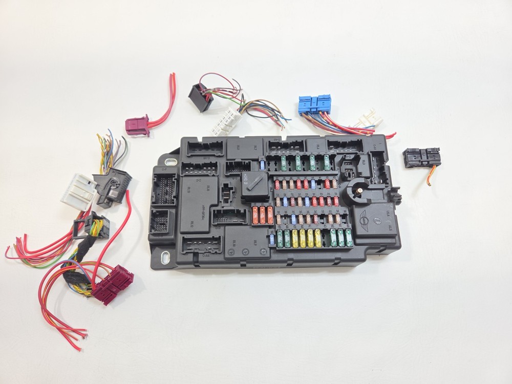 2007-2013 Mini Cooper R56 Interior Fuse Box BCM Control Module 61.35 3455439-02