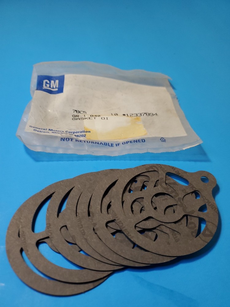 7 GM 12337894 Engine Oil Filter Adapter Gaskets