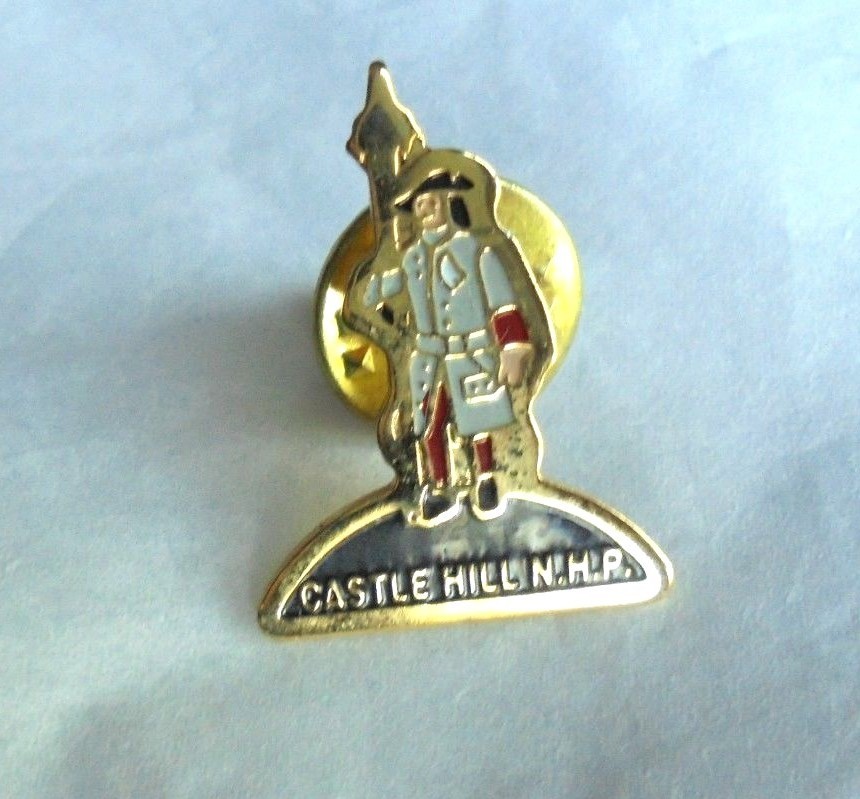 Cool Vintage Castle Hill NHP Canada Historic Site Souvenir Lapel Pin Pinback