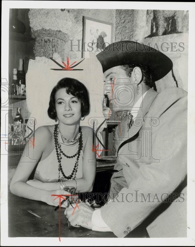 1963 Press Photo Actress Barbara Luna with her co-star in a film scene