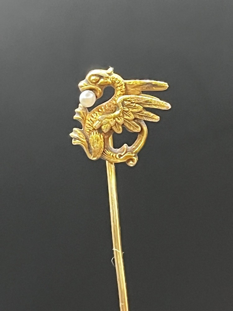 Art Nouveau 14k Gold & Pearl Winged Griffin Dragon Gargoyle Stick Pin 2 1/8”