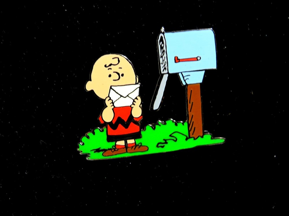 Snoopy Charlie Brown Willabee & Ward Peanuts Lapel Pin Collection Jewelry