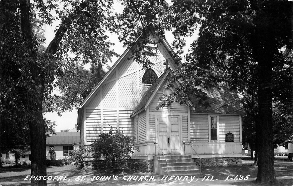 c1940 St John's Episcopal Church, Henry, Illinois Real Photo Postcard/RPPC