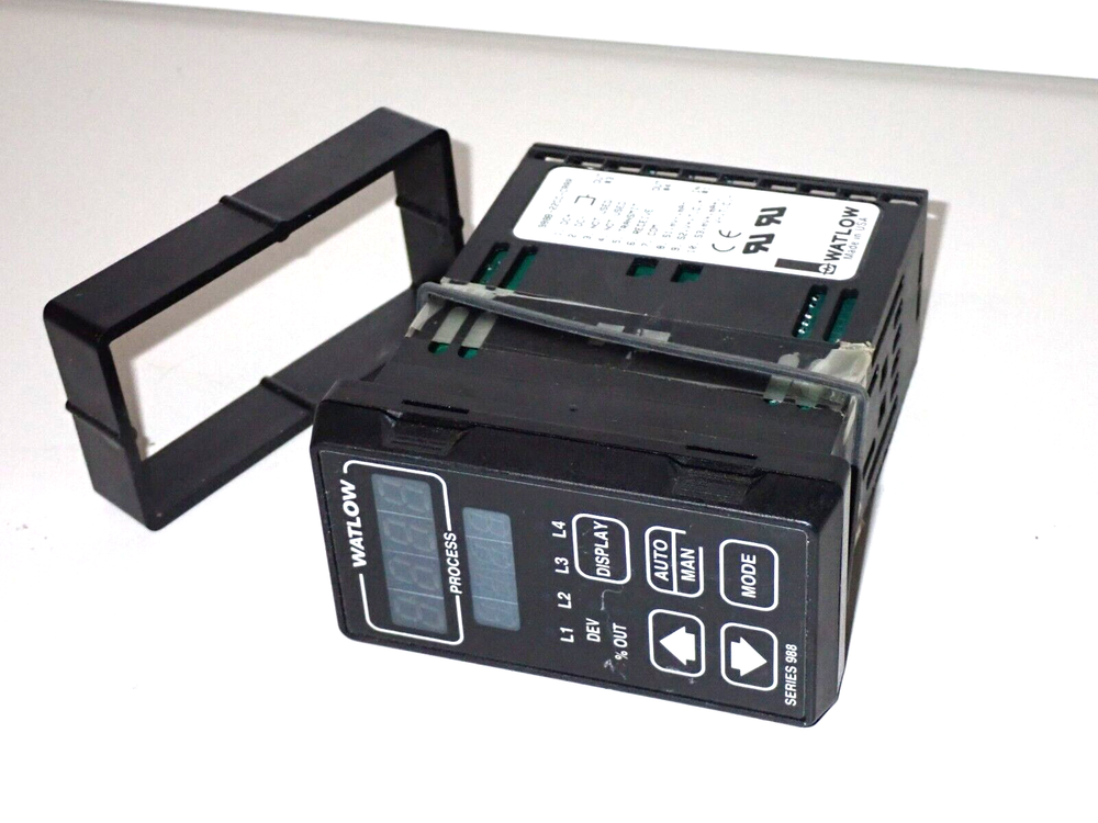 988B-22CC-CRRR WATLOW TEMPERATURE CONTROLLER NEW
