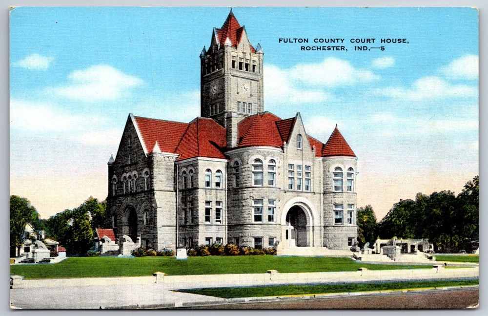 Rochester Indiana~Fulton County Court House~EC Kropp Vintage Linen Postcard