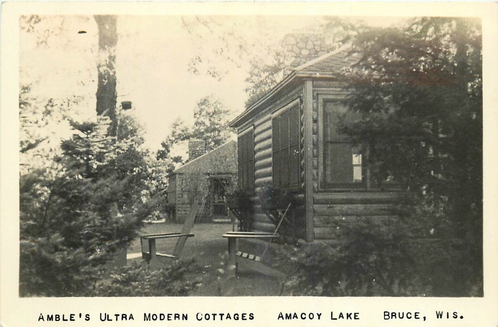 1930s Bruce Wisconsin Amacoy Lake Amble's Ultra Cottages RPPC Postcard 26-2247