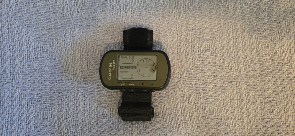 Garmin ForeTrex 401 GPS System